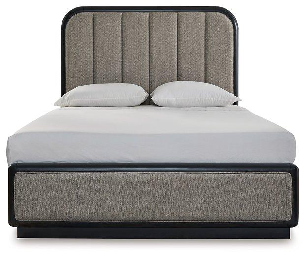 Rowanbeck Upholstered Bed